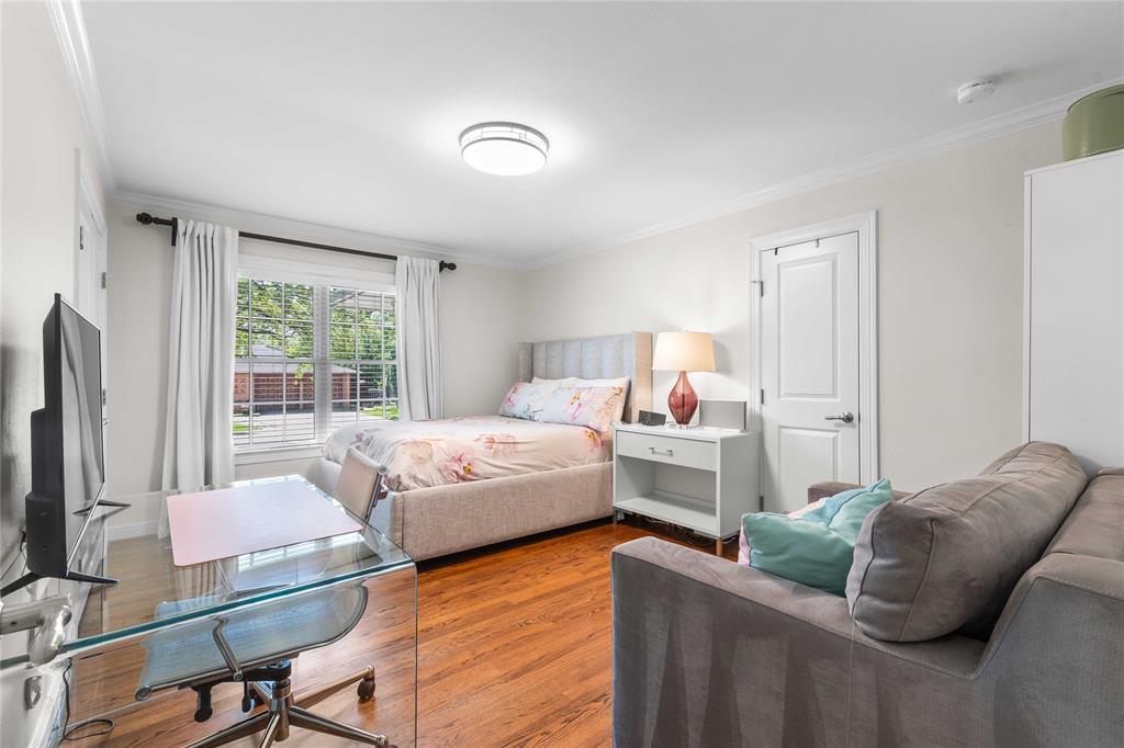 6841 Joyce Way Dallas, TX 75225 - Photo 10 of 13 Bedroom 2