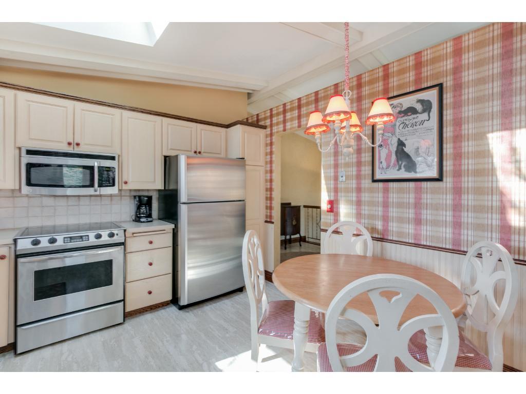9629 Little Road Bloomington, MN 55437 - Photo 10 of 24