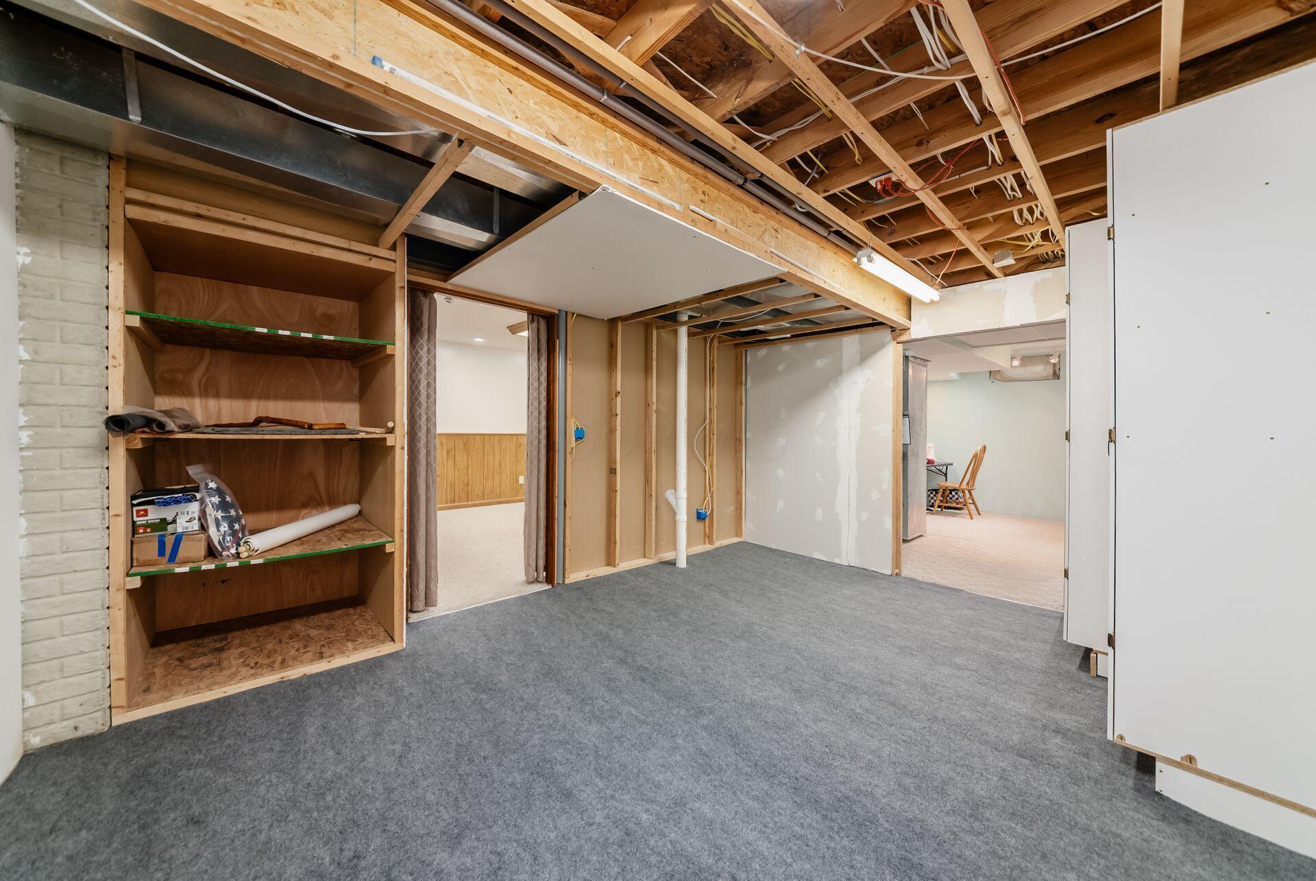 5581 Seapine Road Hilliard, OH 43026 - Photo 42 of 58 Basement Flex/Storage Room - 15'3" x 11'9"