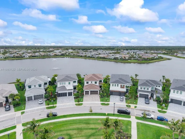 $1,995,000 | 12609 Solana Bay Circle, Palm Beach Gardens, FL 33412