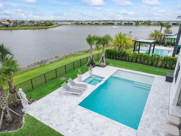 $1,995,000 | 12609 Solana Bay Circle, Palm Beach Gardens, FL 33412