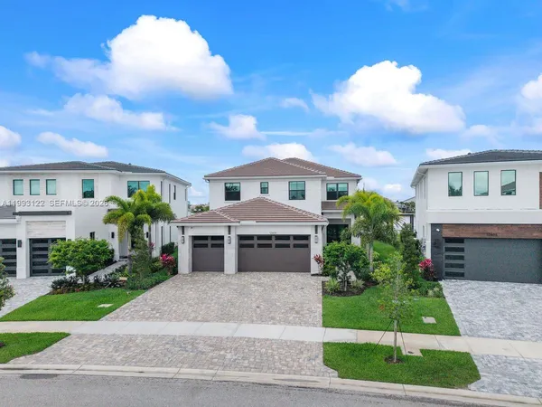 $1,995,000 | 12609 Solana Bay Circle, Palm Beach Gardens, FL 33412