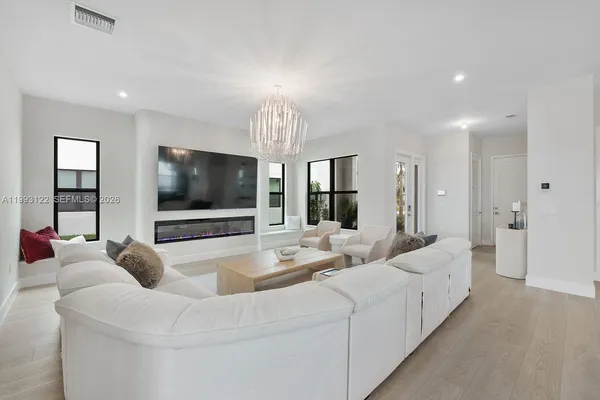 $1,995,000 | 12609 Solana Bay Circle, Palm Beach Gardens, FL 33412