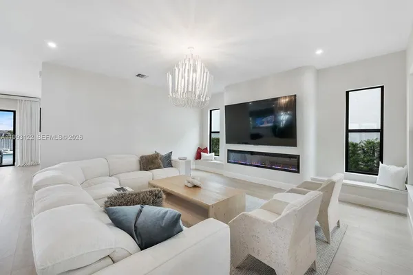 $1,995,000 | 12609 Solana Bay Circle, Palm Beach Gardens, FL 33412