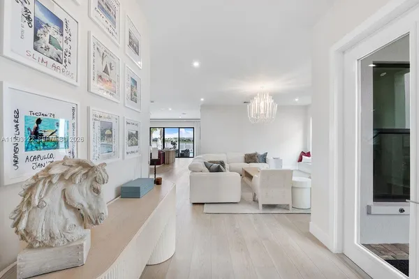 $1,995,000 | 12609 Solana Bay Circle, Palm Beach Gardens, FL 33412