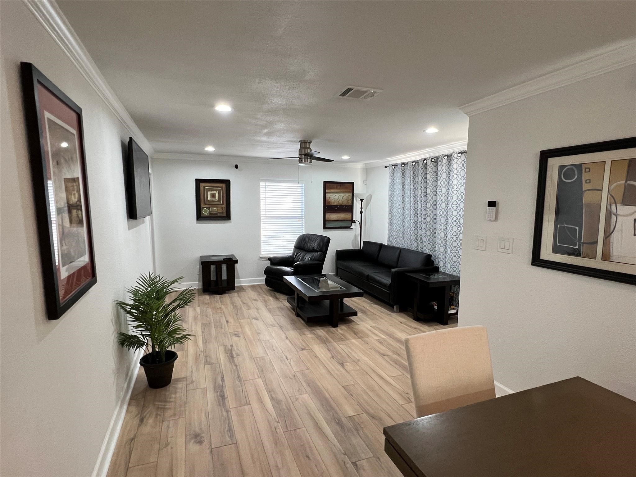 7125 Conley Street Houston, TX 77021 - Photo 5 of 16