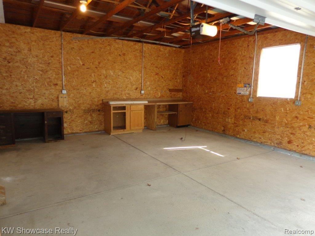 4272 Bullard Road Hartland, MI 48353 - Photo 31 of 46 DSC02213.jpg
