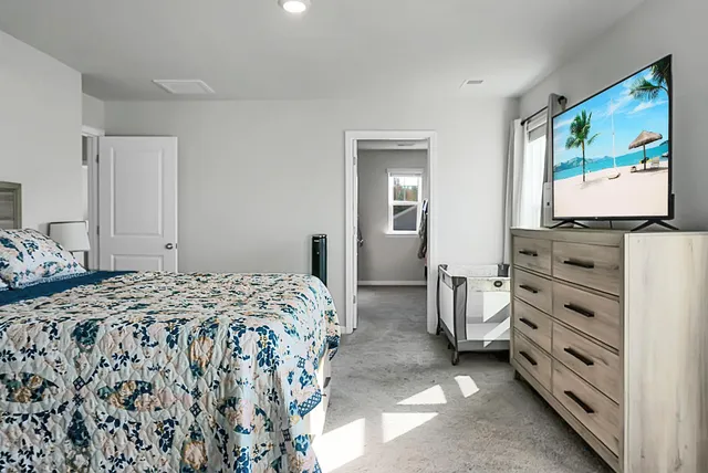 $2,400 | 370 Spruce Ivy Street, Moncks Corner, SC 29461