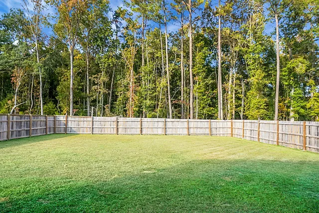 $2,400 | 370 Spruce Ivy Street, Moncks Corner, SC 29461