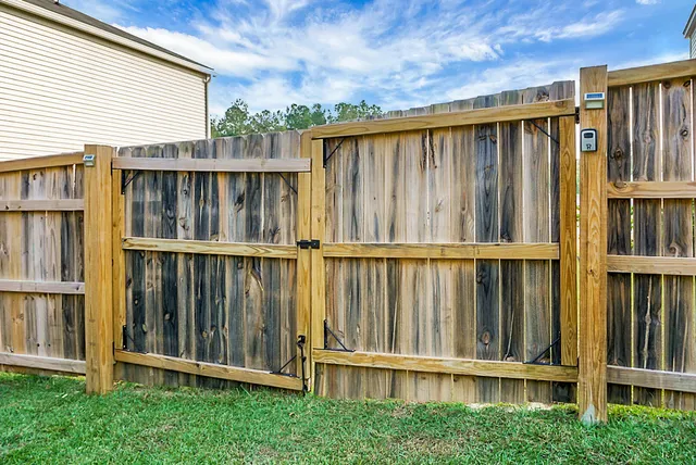 $2,400 | 370 Spruce Ivy Street, Moncks Corner, SC 29461