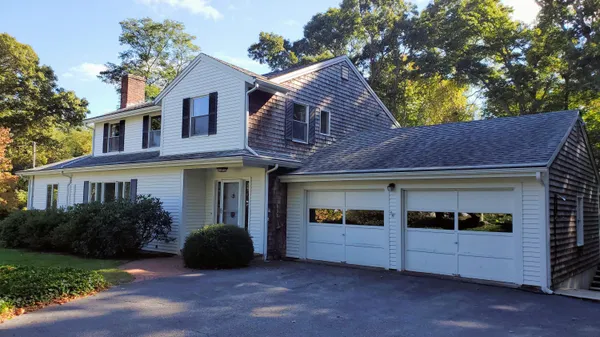 $3,500 | 5 Redgate Lane, Falmouth, MA 02543