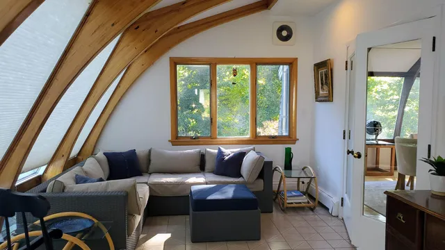 $3,500 | 5 Redgate Lane, Falmouth, MA 02543