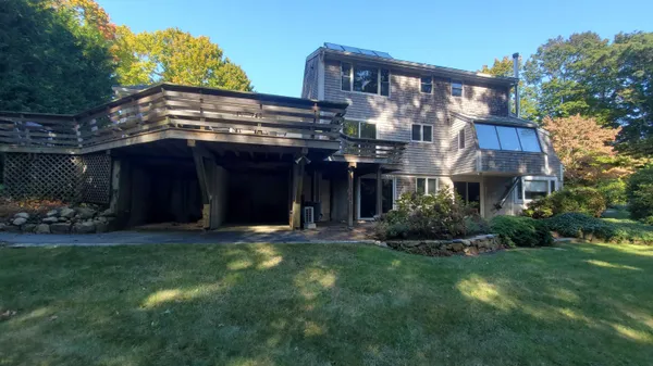 $3,500 | 5 Redgate Lane, Falmouth, MA 02543