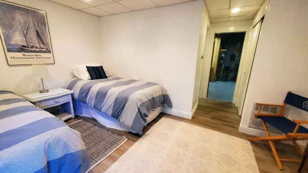 $3,500 | 5 Redgate Lane, Falmouth, MA 02543