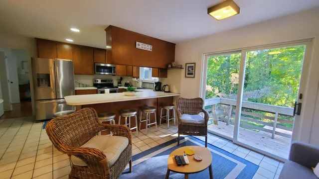 $3,500 | 5 Redgate Lane, Falmouth, MA 02543