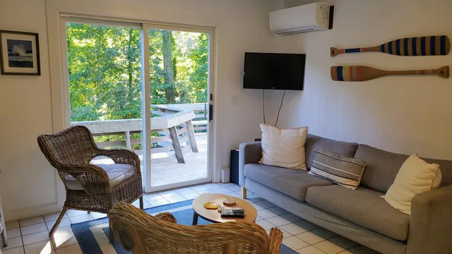 $3,500 | 5 Redgate Lane, Falmouth, MA 02543