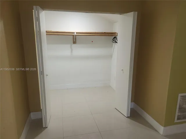 $2,600 | 2221 Northwest 55th Terrace, Unit 2221, Lauderhill, FL 33313