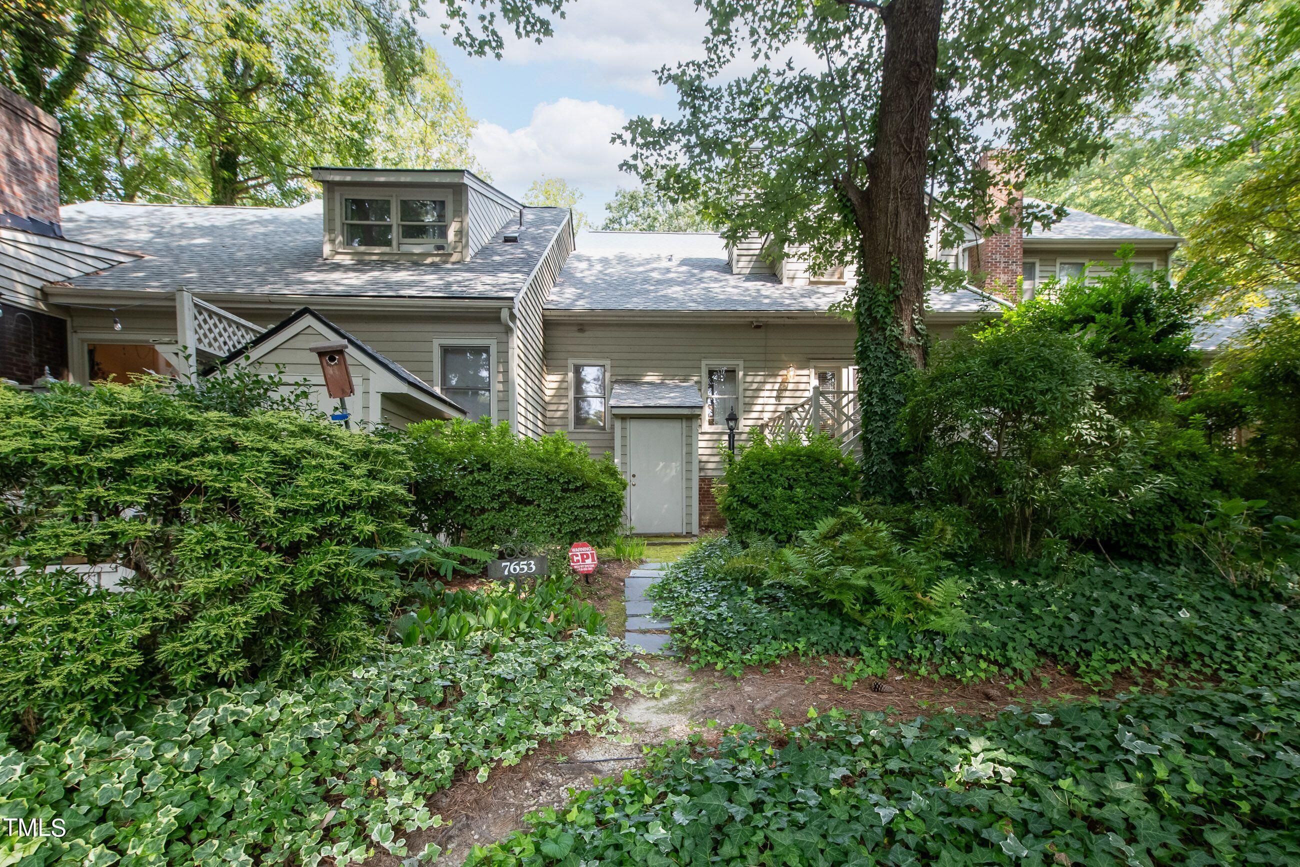 7653 Trowbridge Court Raleigh, NC 27613 - Photo 6 of 32 tr31