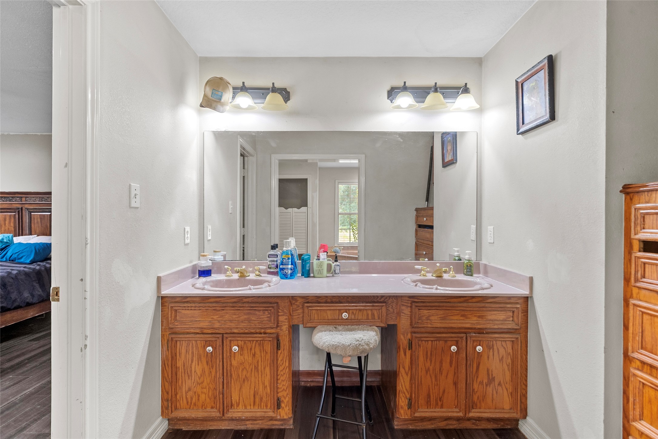 1216 North Walker Road Cleveland, TX 77328 - Photo 12 of 48