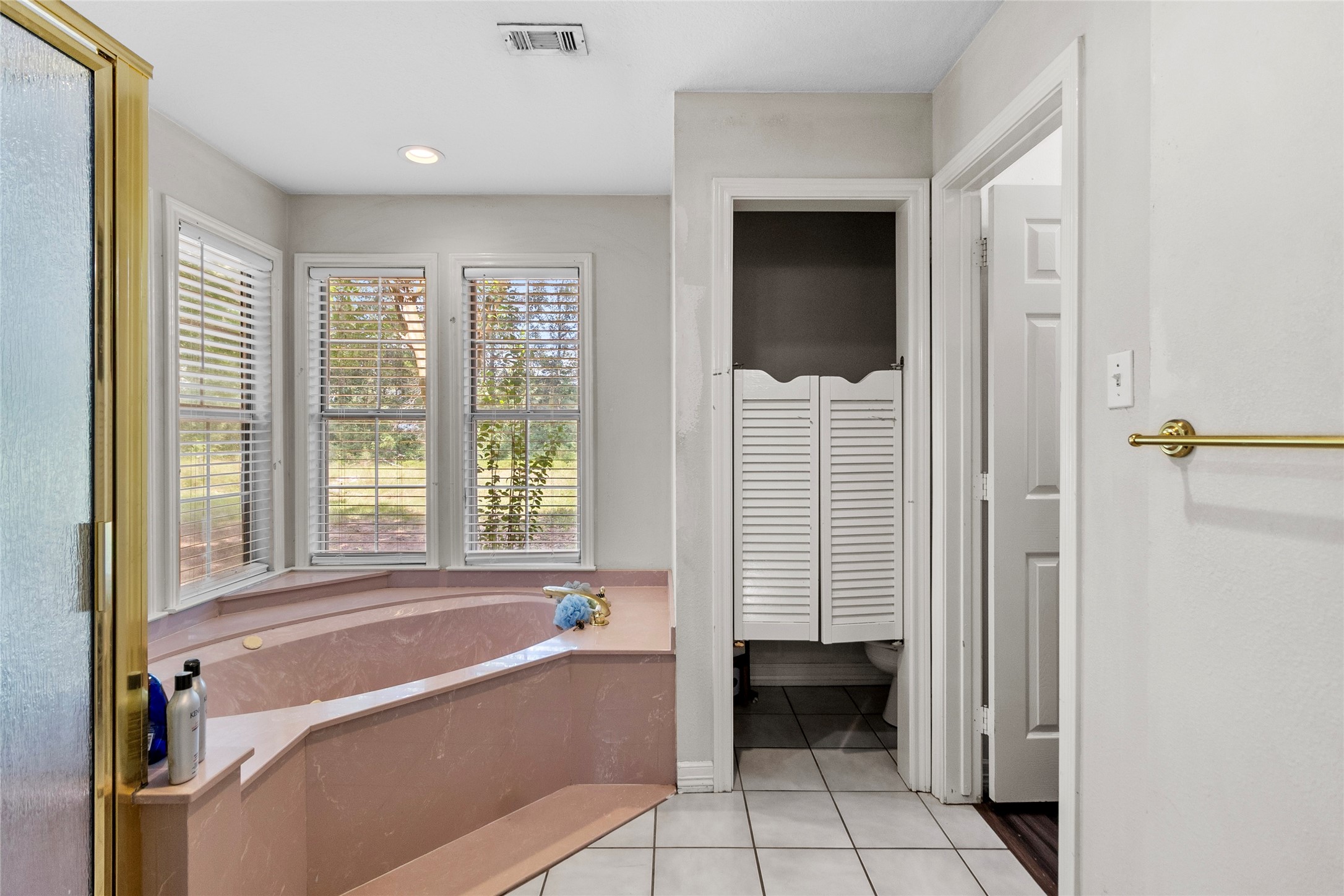 1216 North Walker Road Cleveland, TX 77328 - Photo 14 of 48