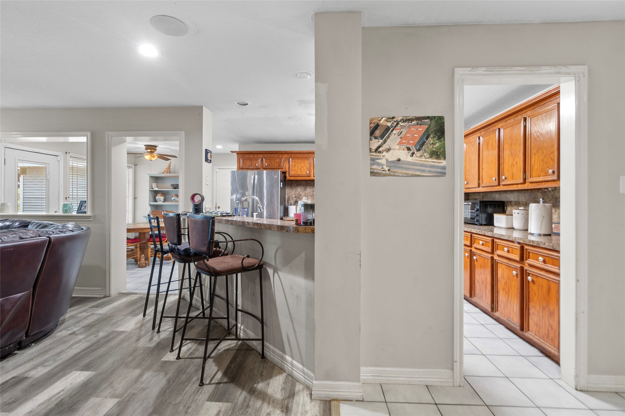 1216 North Walker Road Cleveland, TX 77328 - Photo 5 of 48