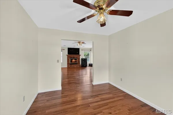 $375,000 | 307 Longview Drive, Columbia, IL 62236