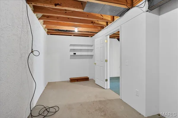 $375,000 | 307 Longview Drive, Columbia, IL 62236