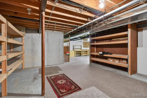 $375,000 | 307 Longview Drive, Columbia, IL 62236