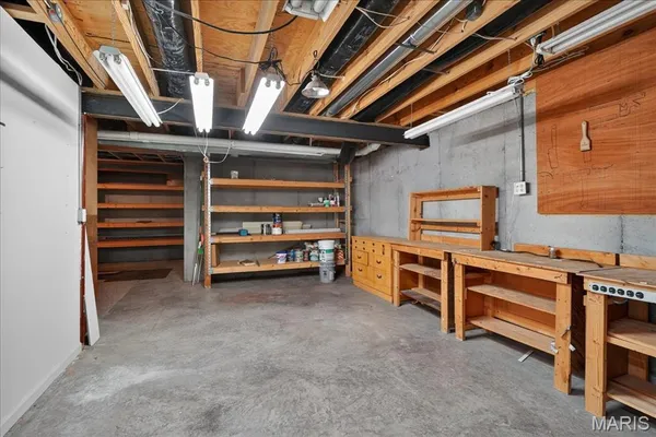 $375,000 | 307 Longview Drive, Columbia, IL 62236