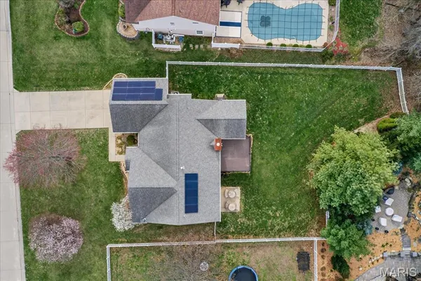 $375,000 | 307 Longview Drive, Columbia, IL 62236