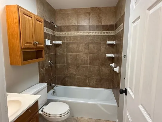 $1,850 | 1 Charleston Avenue, Londonderry, NH 03053