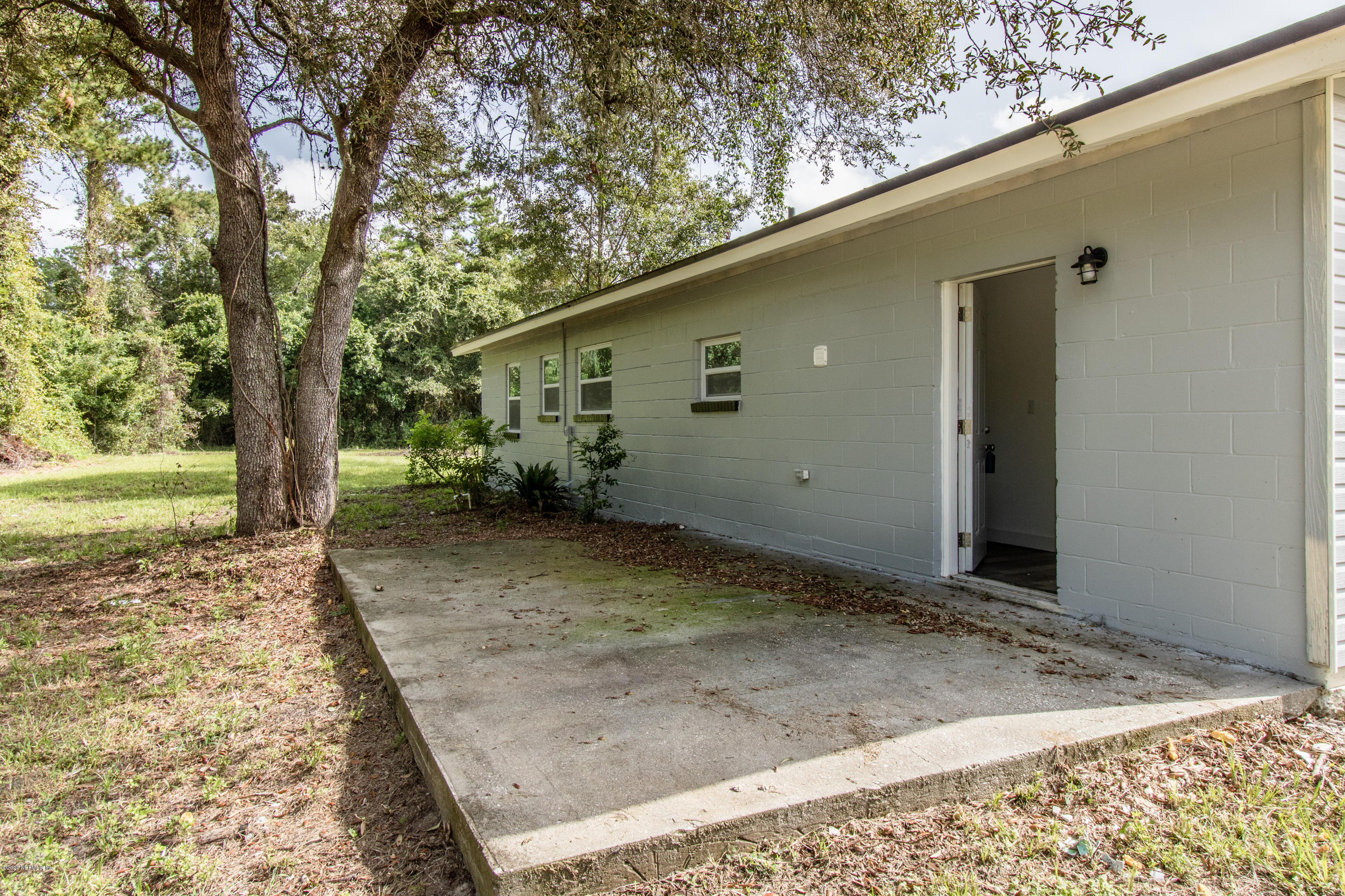 1722 Big Branch Road Middleburg, FL 32068 - Photo 29 of 31 Patio