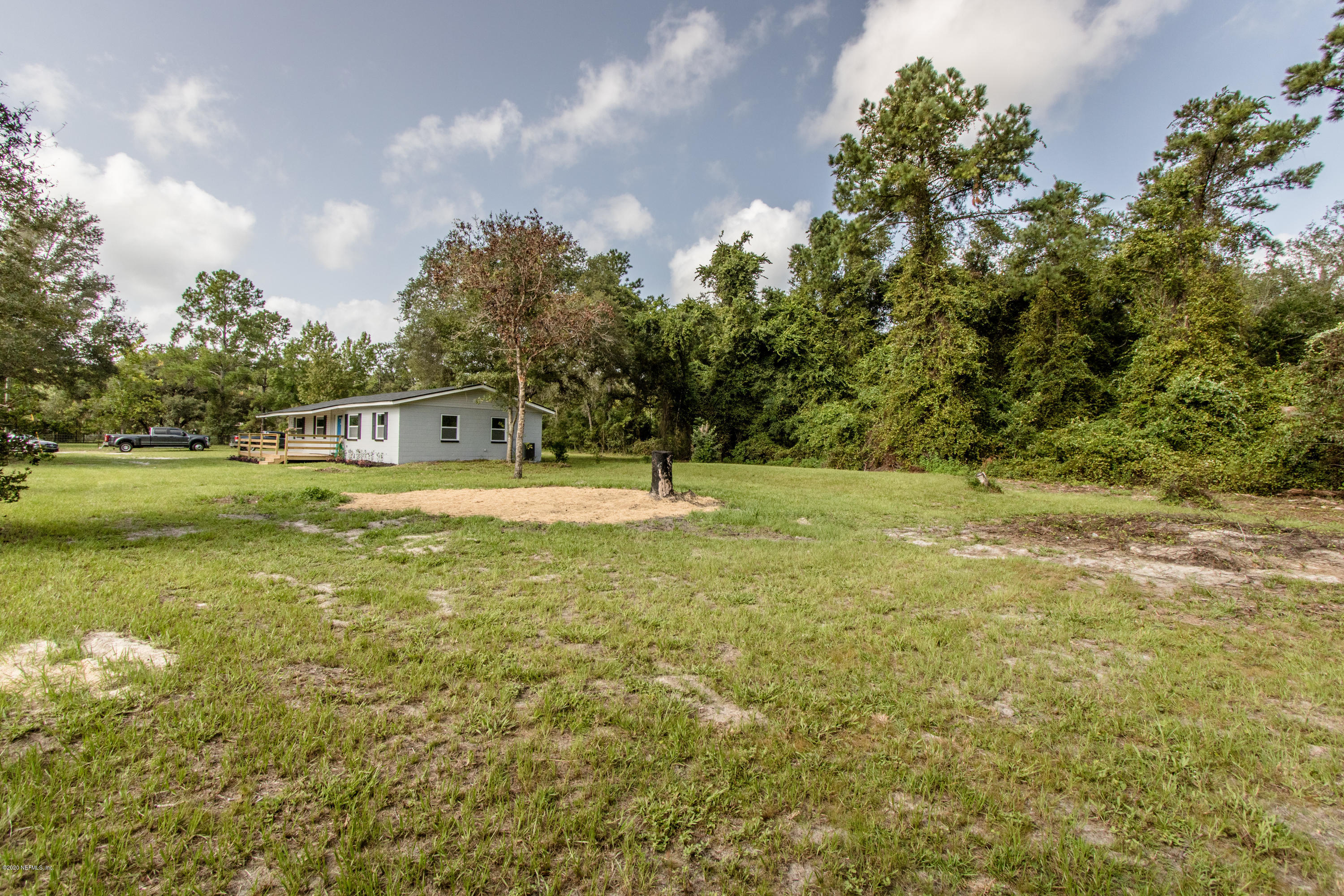 1722 Big Branch Road Middleburg, FL 32068 - Photo 30 of 31 Side Yard