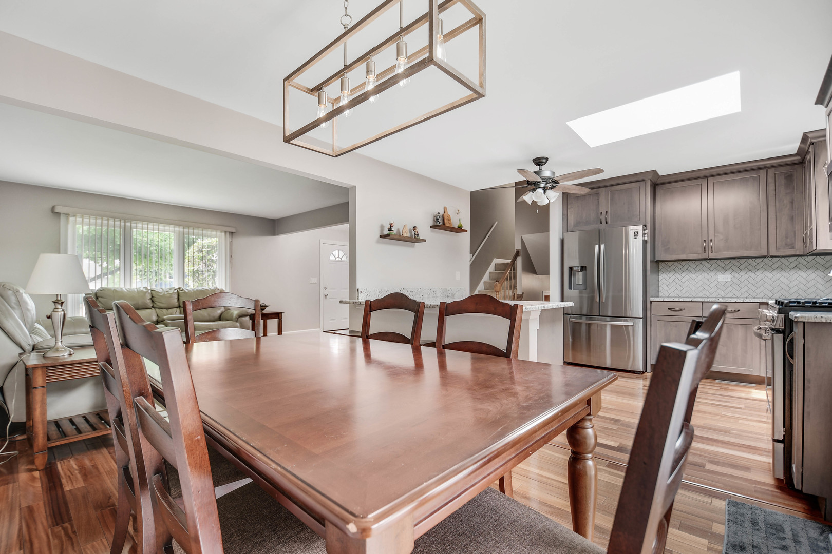 613 Gavin Avenue Romeoville, IL 60446 - Photo 8 of 31 Gallery Image 8