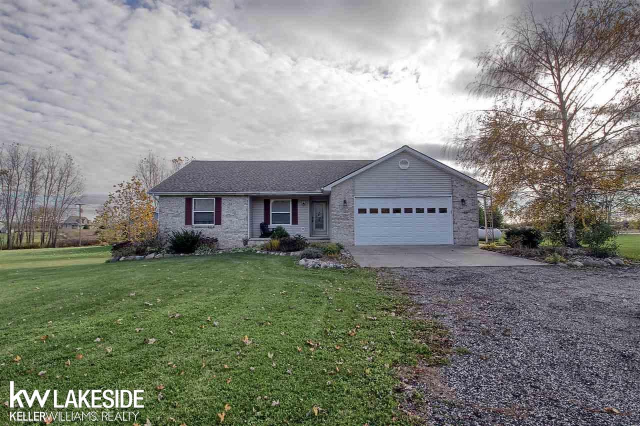 12993 Yale Road Yale, MI 48097 - Photo 1 of 31 Front