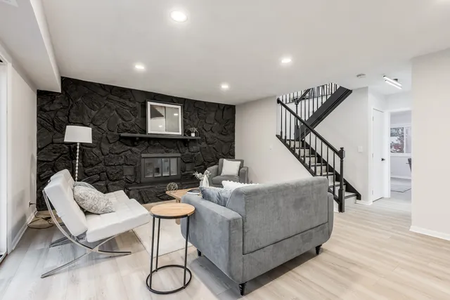 $374,700 | 1842 Nautilus Lane, Hanover Park, IL 60133