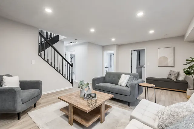 $374,700 | 1842 Nautilus Lane, Hanover Park, IL 60133