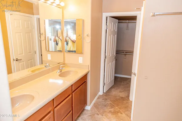 $2,450 | 2162 Scully Drive, Phoenix, AZ 85023