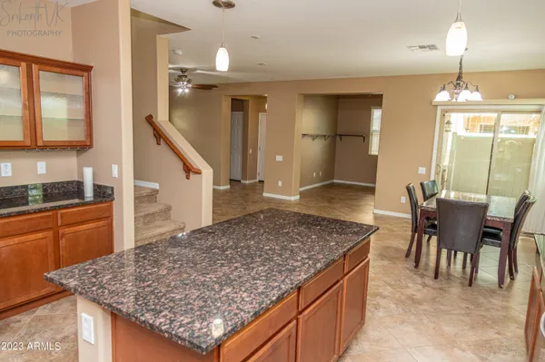 $2,450 | 2162 Scully Drive, Phoenix, AZ 85023