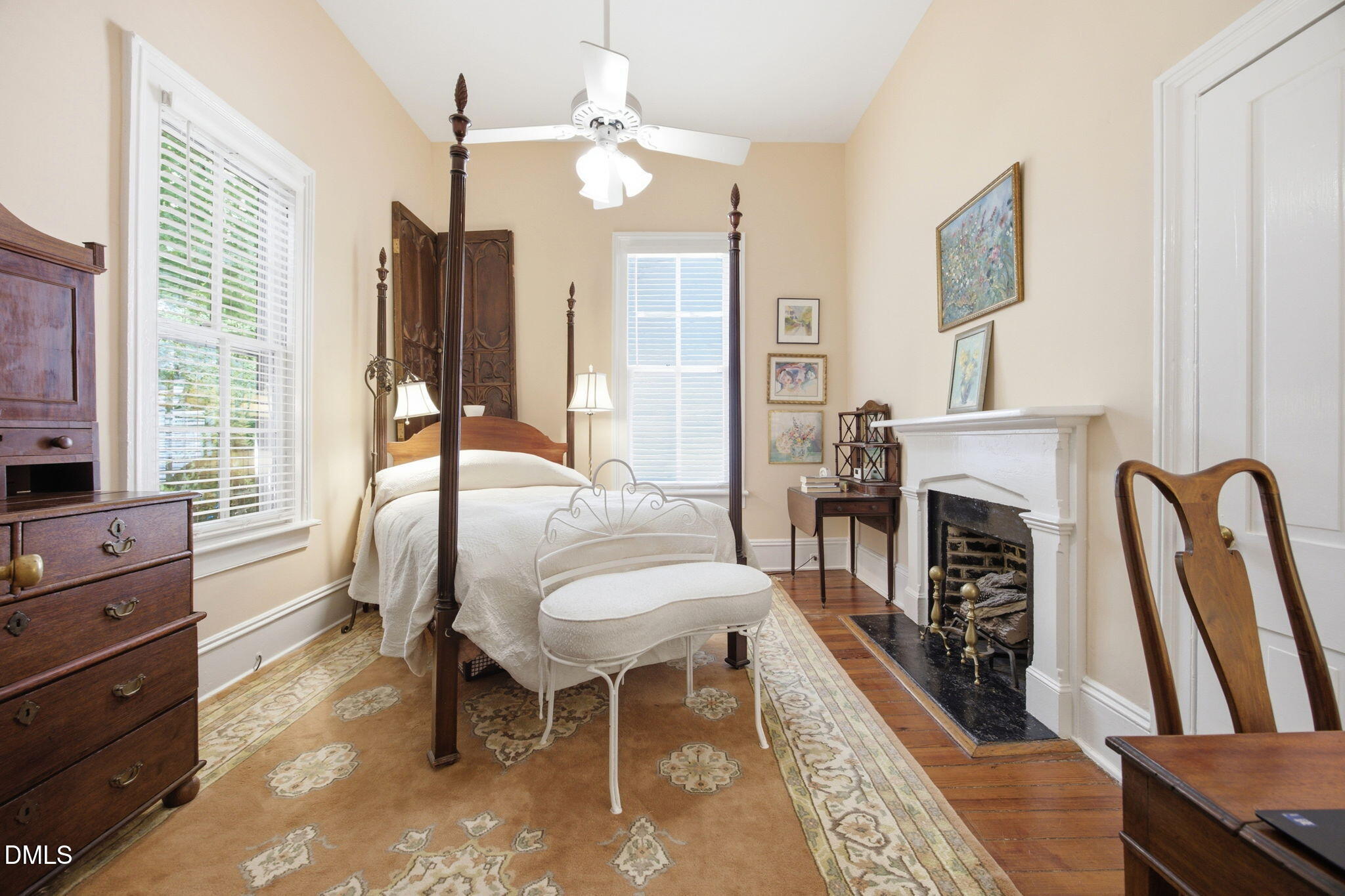 514 East Lane Street Raleigh, NC 27601 - Photo 14 of 51