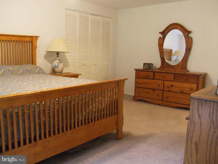 2301 Nees Lane Silver Spring, MD 20905 - Photo 22 of 30 Bedroom (Master)