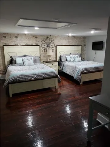 $2,200 | 512 Pelican Avenue, Unit A, New Orleans, LA 70114