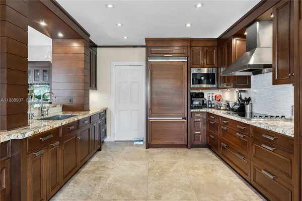 $27,800 | 2331 Fisher Island Drive, Unit 4301, Miami, FL 33109