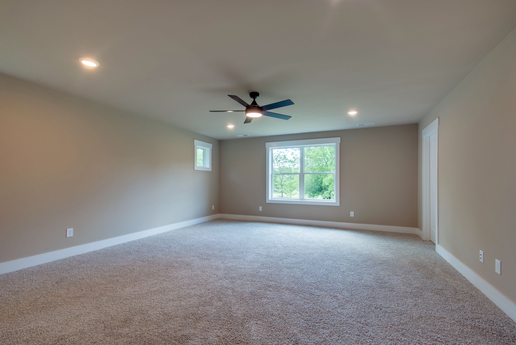 1151 Canaan Road Columbia, TN 38401 - Photo 36 of 40 a view of a livingroom with a ceiling fan and window