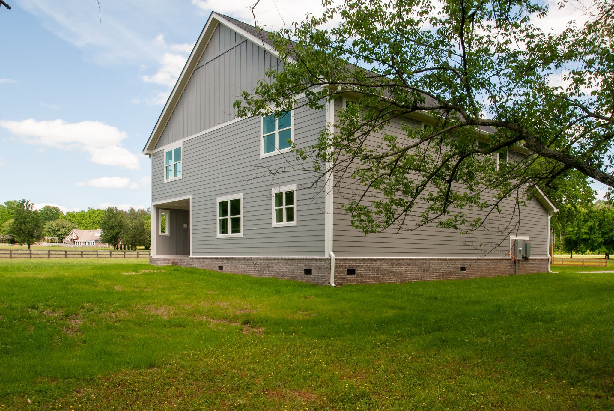 1151 Canaan Road Columbia, TN 38401 - Photo 39 of 40 a view of a house with a yard