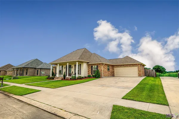 $410,000 | 123 Beau Pl Boulevard, Des Allemands, LA 70030
