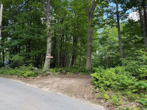 $79,990 | 550 Kings Highway, Stoddard, NH 03464