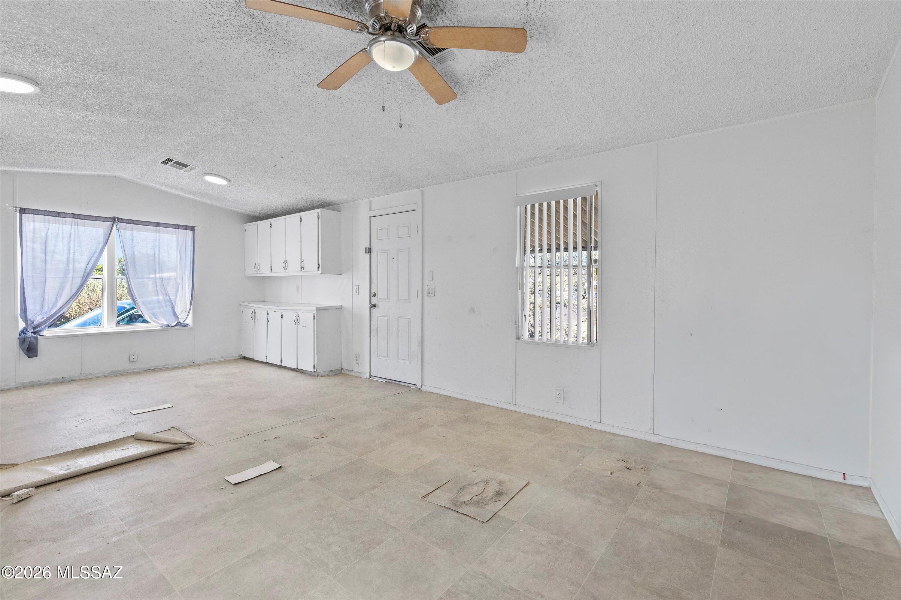3000 North Romero Road, Unit A9 Tucson, AZ 85705 - Photo 5 of 27 05-100495810