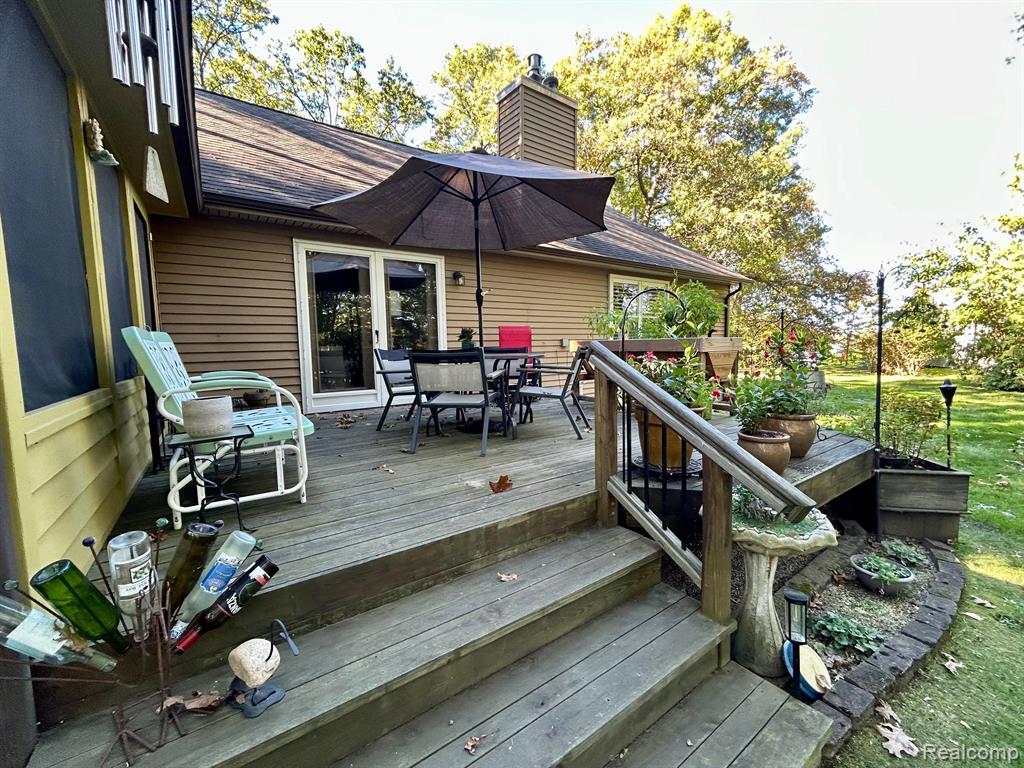 4495 Maybee Road Lake Orion, MI 48359 - Photo 11 of 34