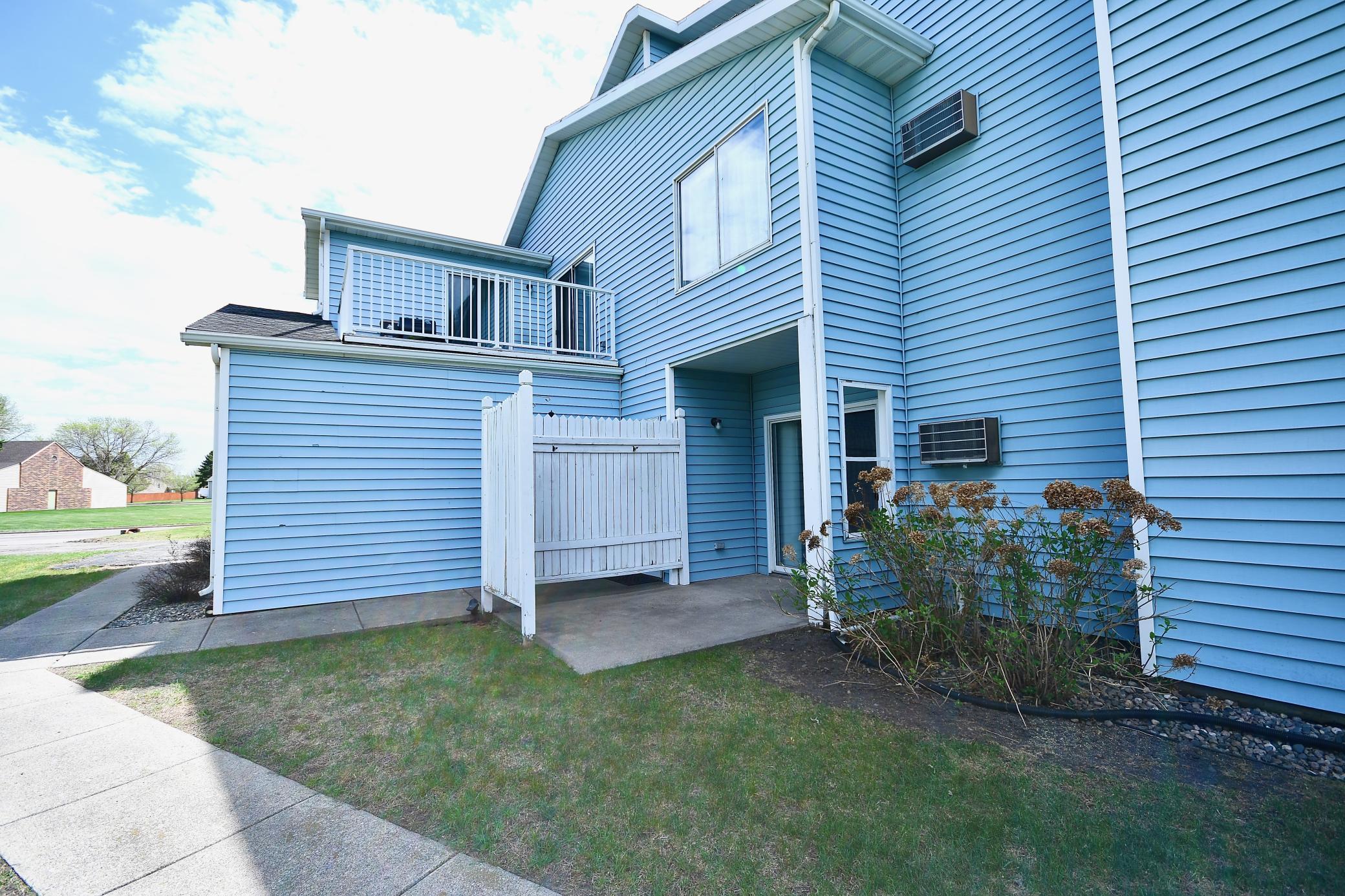 2901 32nd Street South Moorhead, MN 56560 - Photo 5 of 34